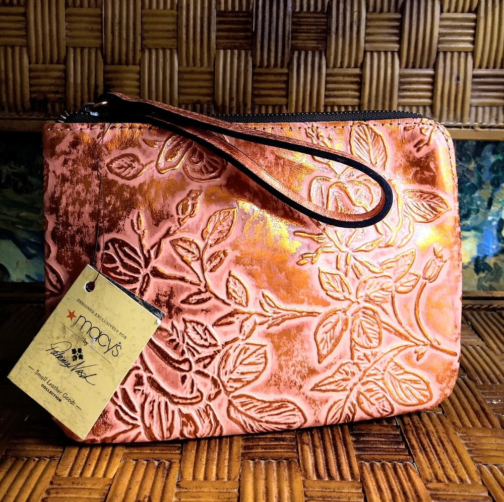 Patricia Nash wristlet